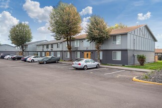Pasco, WA Apartments - 1327 N 24th Ave