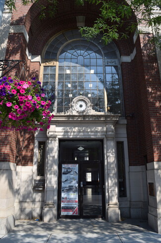 Troy, NY Bank - 50 4th St