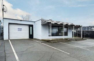 Lynnwood, WA Showroom - 15701 Highway 99