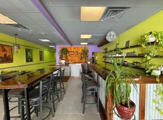 New Hartford, NY Retail - 4452 Commercial Dr