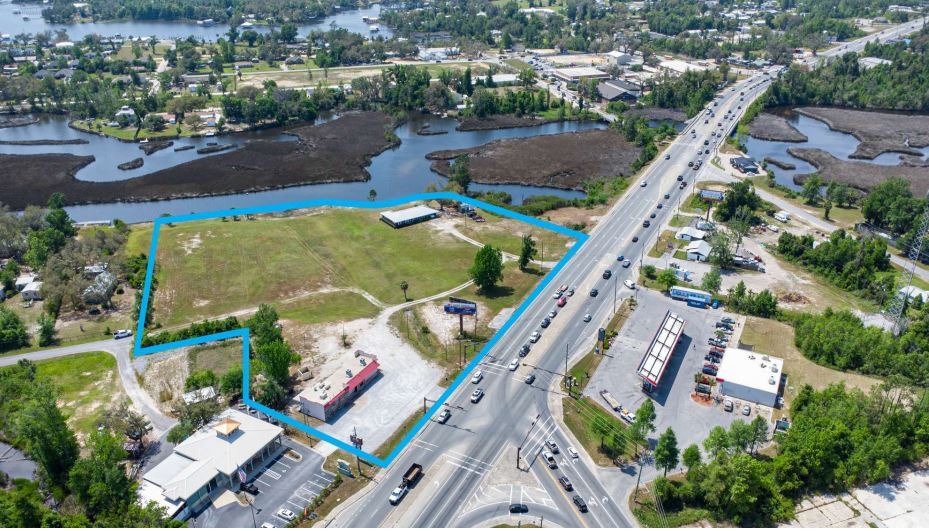 7437 Highway 77, Panama City, FL for Rent
