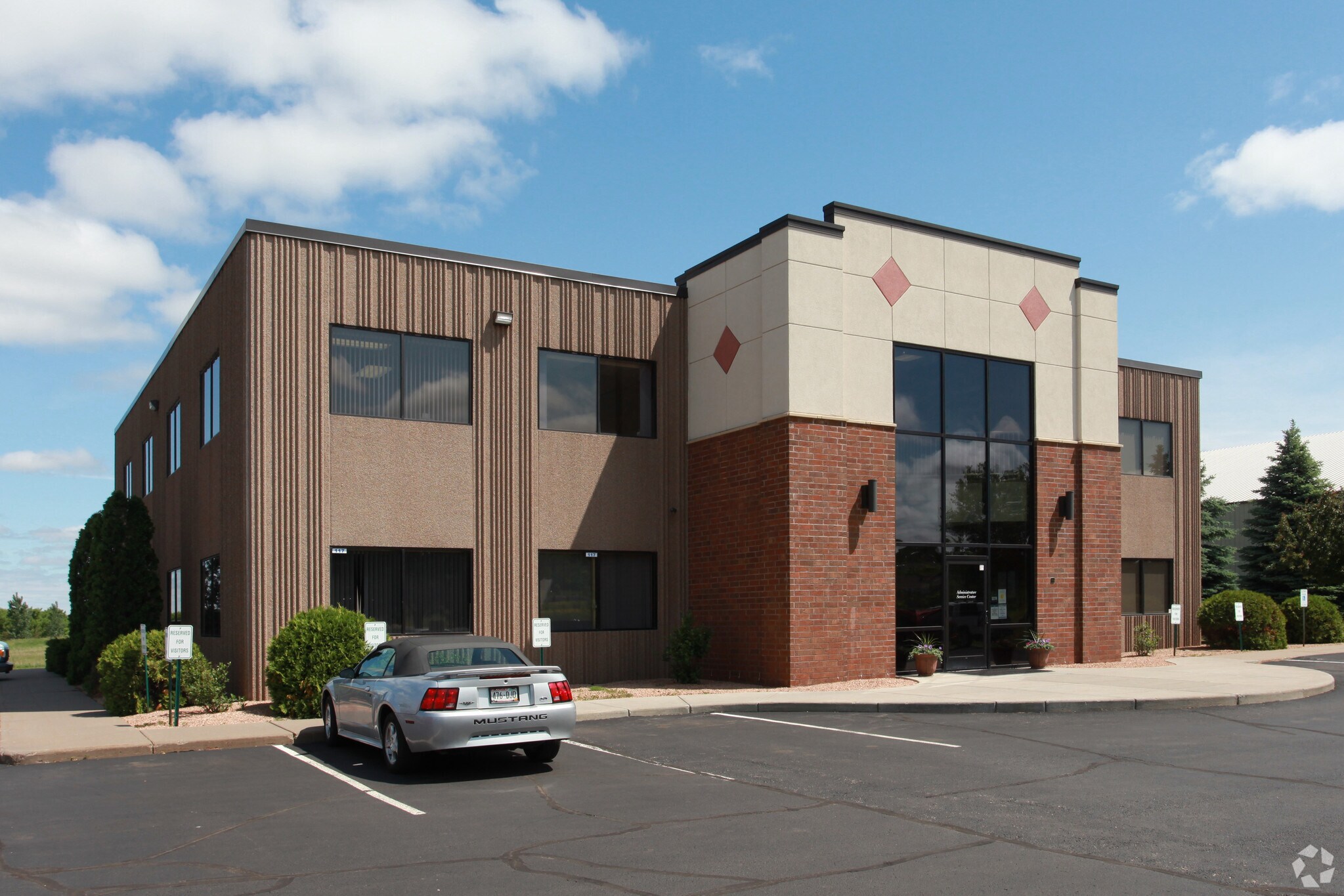644 Brakke Dr, Hudson, WI for Sale