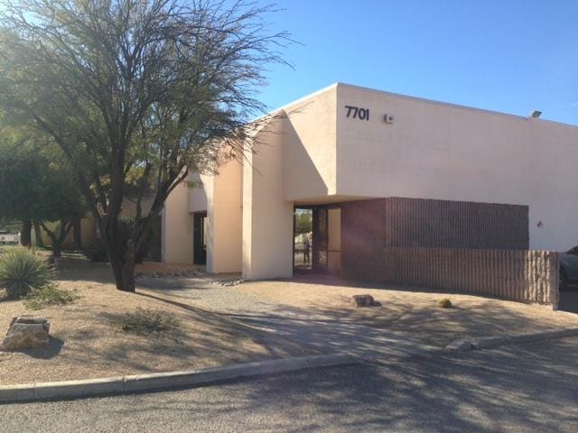 7701 N Business Park Dr, Tucson, AZ for Sale