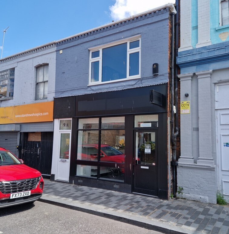 9 West St. Marys Gate, Grimsby, SHS for Rent