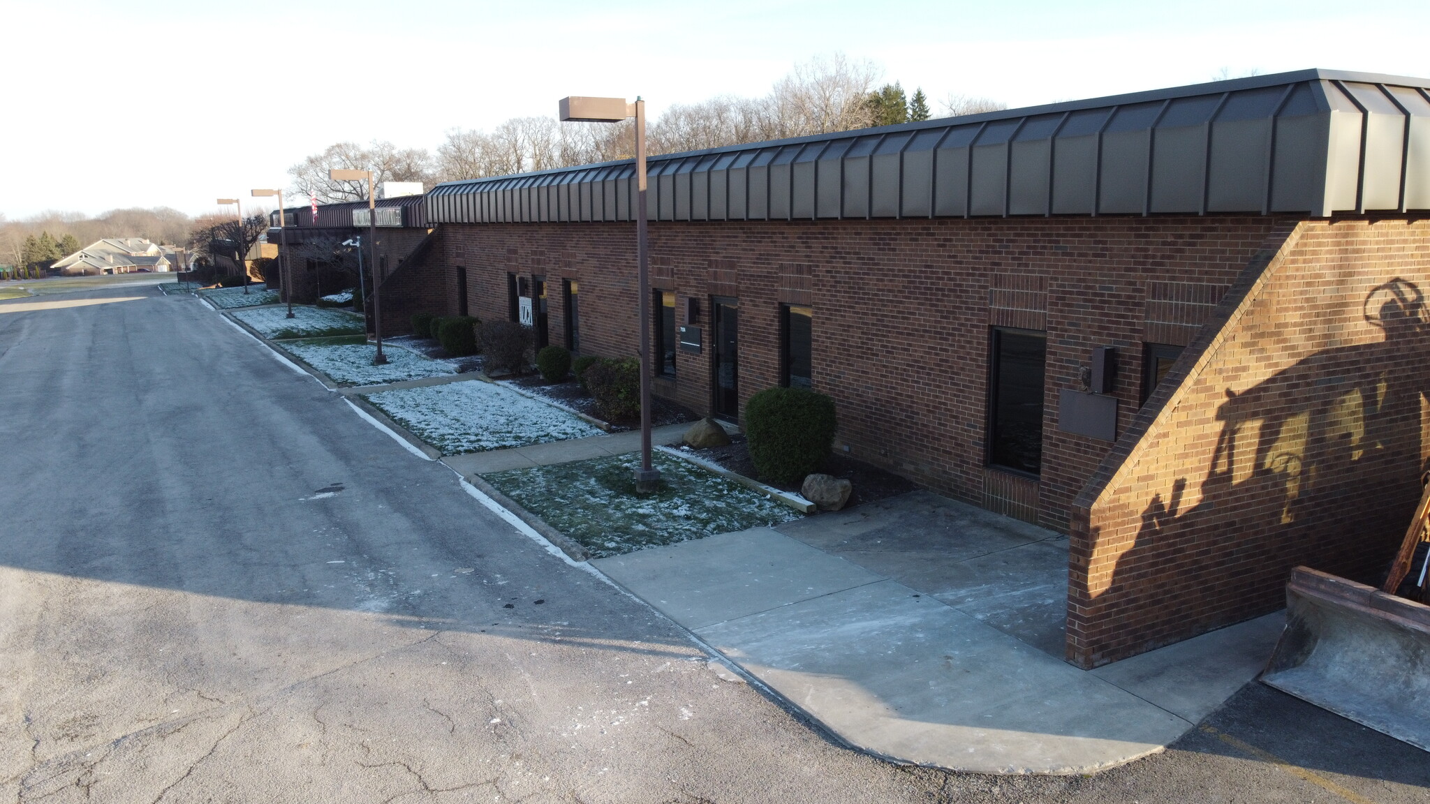 7124 Brookwood Dr, Brookfield, OH for Rent