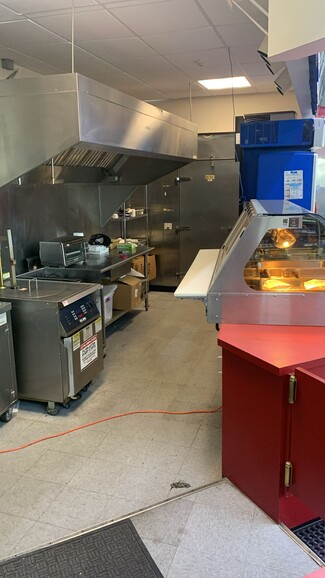 Willow Street, PA Retail - 2504 Willow Street Pike