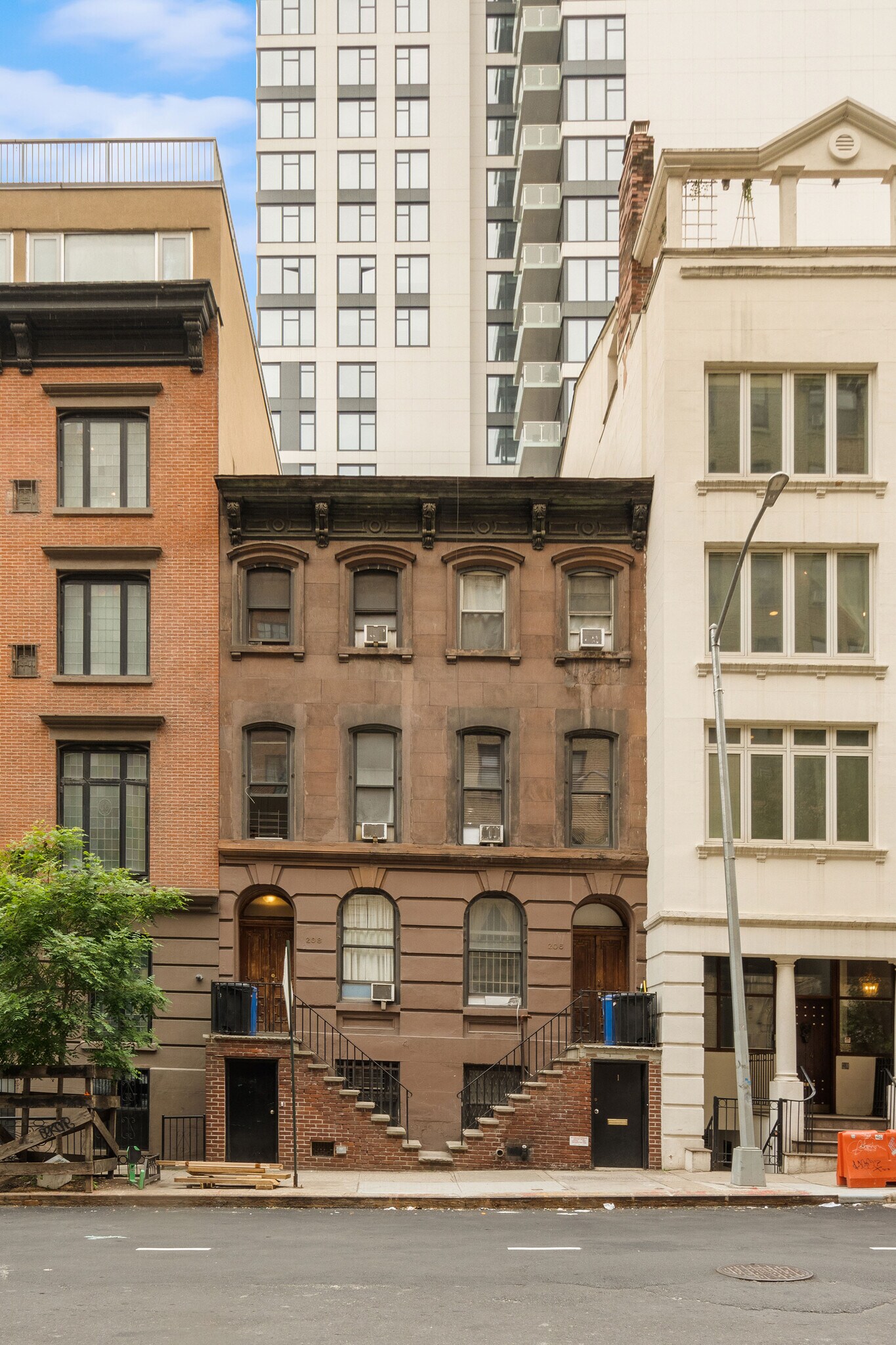 206-208 E 35th St, New York, NY for Sale