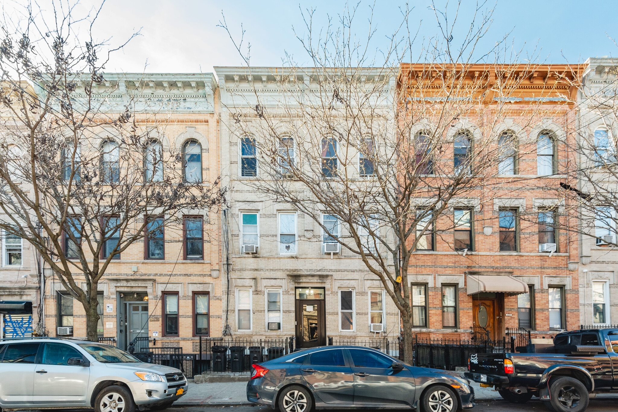 321 Menahan St, Brooklyn, NY for Sale