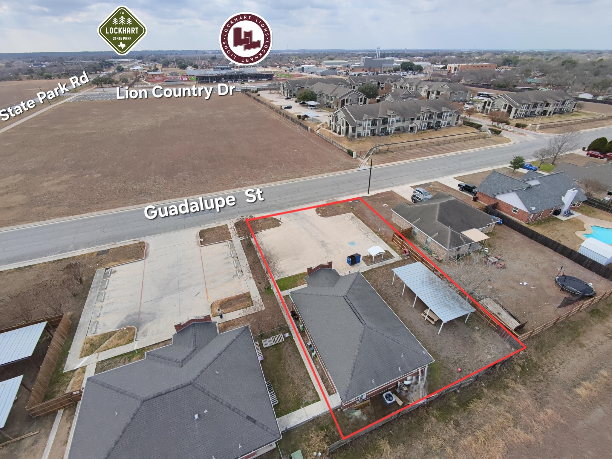1020 Guadalupe St, Lockhart, TX for Sale