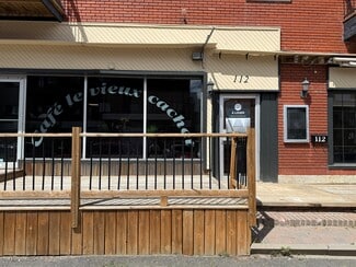Sainte-agathe-des-monts, QC Flex - 112 Rue Principale E