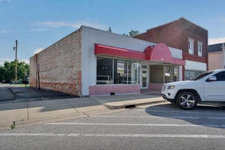 Imlay City, MI Storefront - 213 E 3rd St