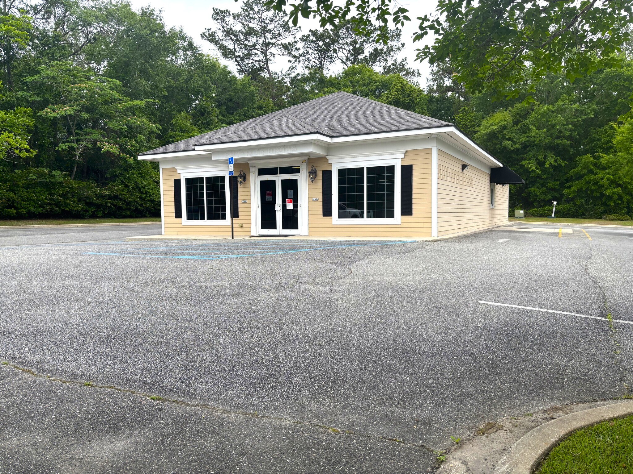 704 S Us-27, Havana, FL for Sale