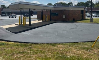 Florissant, MO Bank - 1100 Shackelford Rd