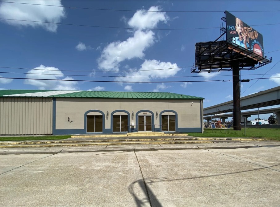 3217 27th St, Metairie, LA for Sale