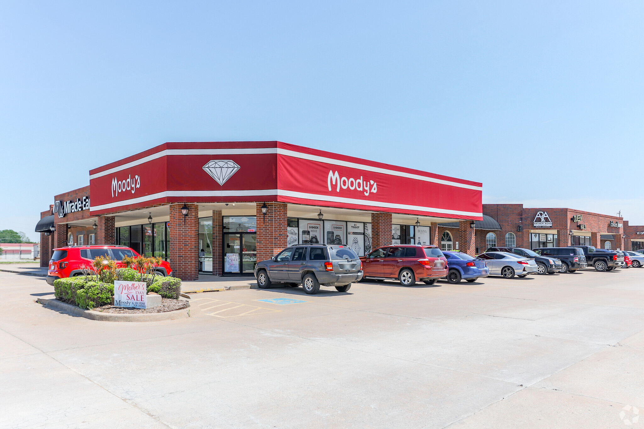 697-845 N Aspen Ave, Broken Arrow, OK for Rent