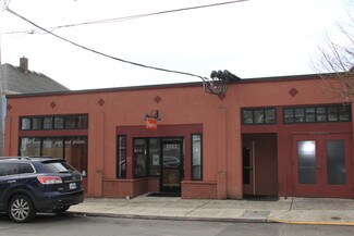 2122-2132 SE Division St  