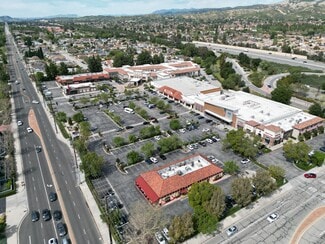 Simi Valley, CA Retail - 3885-3977 Cochran St