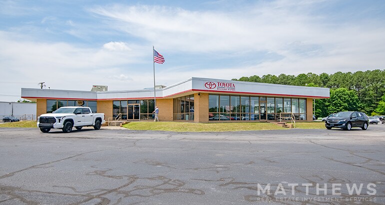 1615 E 10th St, Roanoke Rapids, NC for Sale