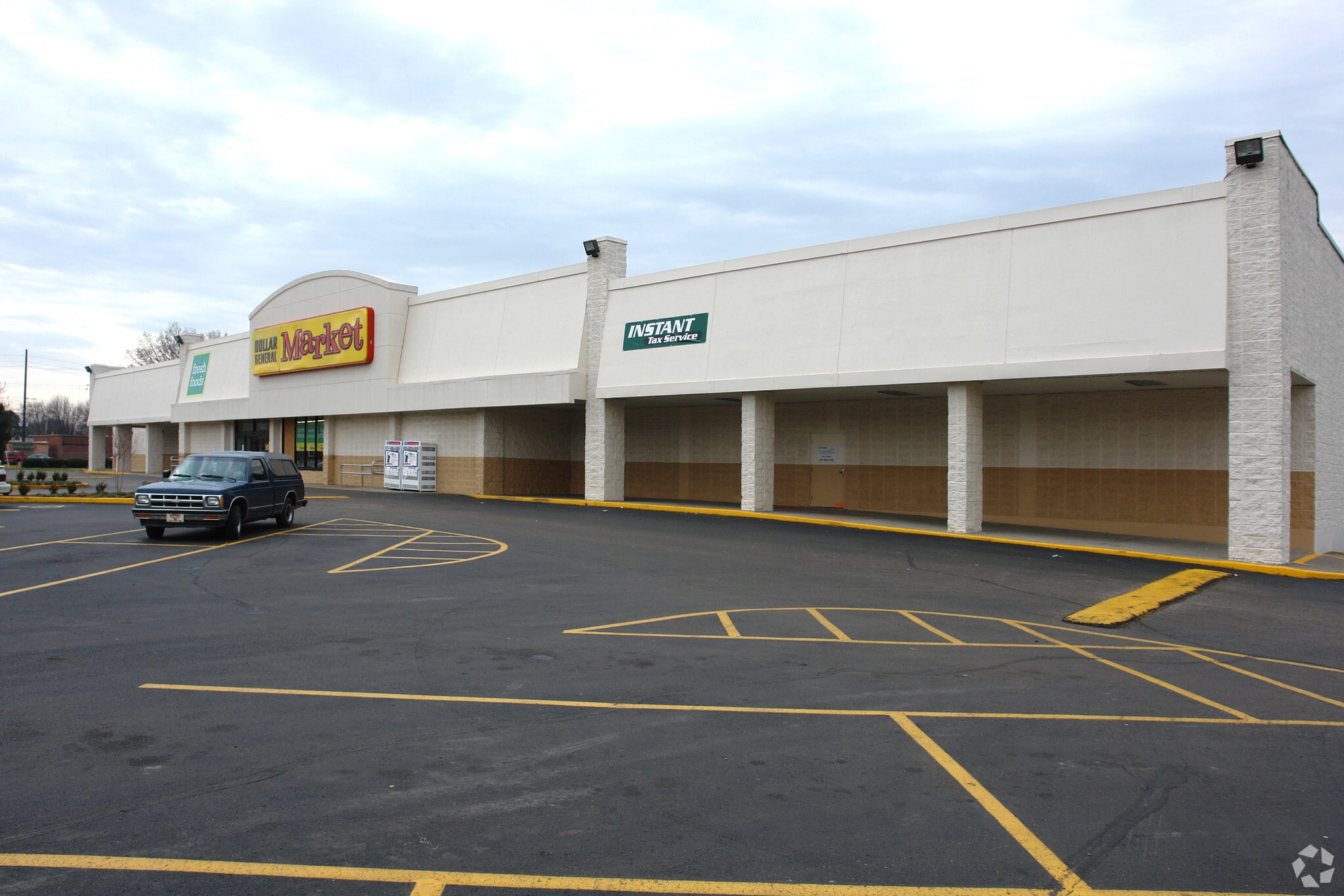 3430 Taylor Blvd, Louisville, KY for Rent