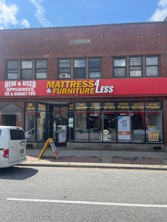 Cleveland, OH Storefront - 5728 Broadway Ave