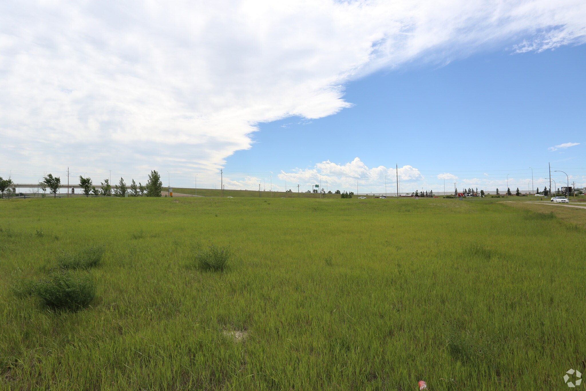 3688 48 Ave NE, Calgary, AB for Rent