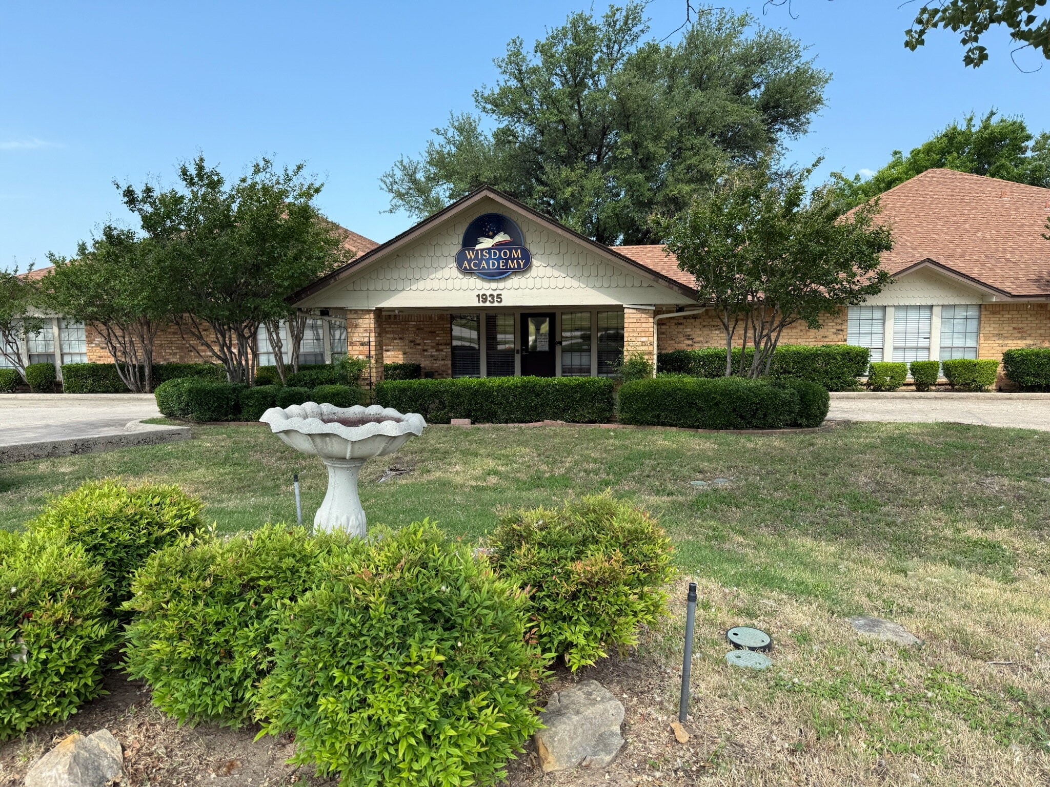 1935 Old Denton Rd, Carrollton, TX for Sale