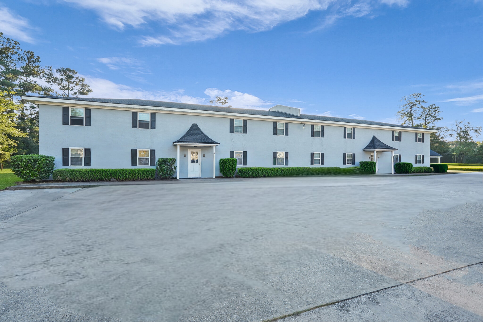 97 Ivey St, Richmond Hill, GA for Sale