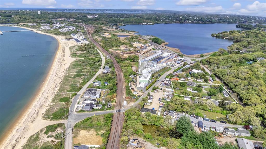 18 N Shore Rd, Montauk, NY for Sale