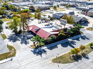 Lawton, OK Retail - 2002 NW Cache Rd