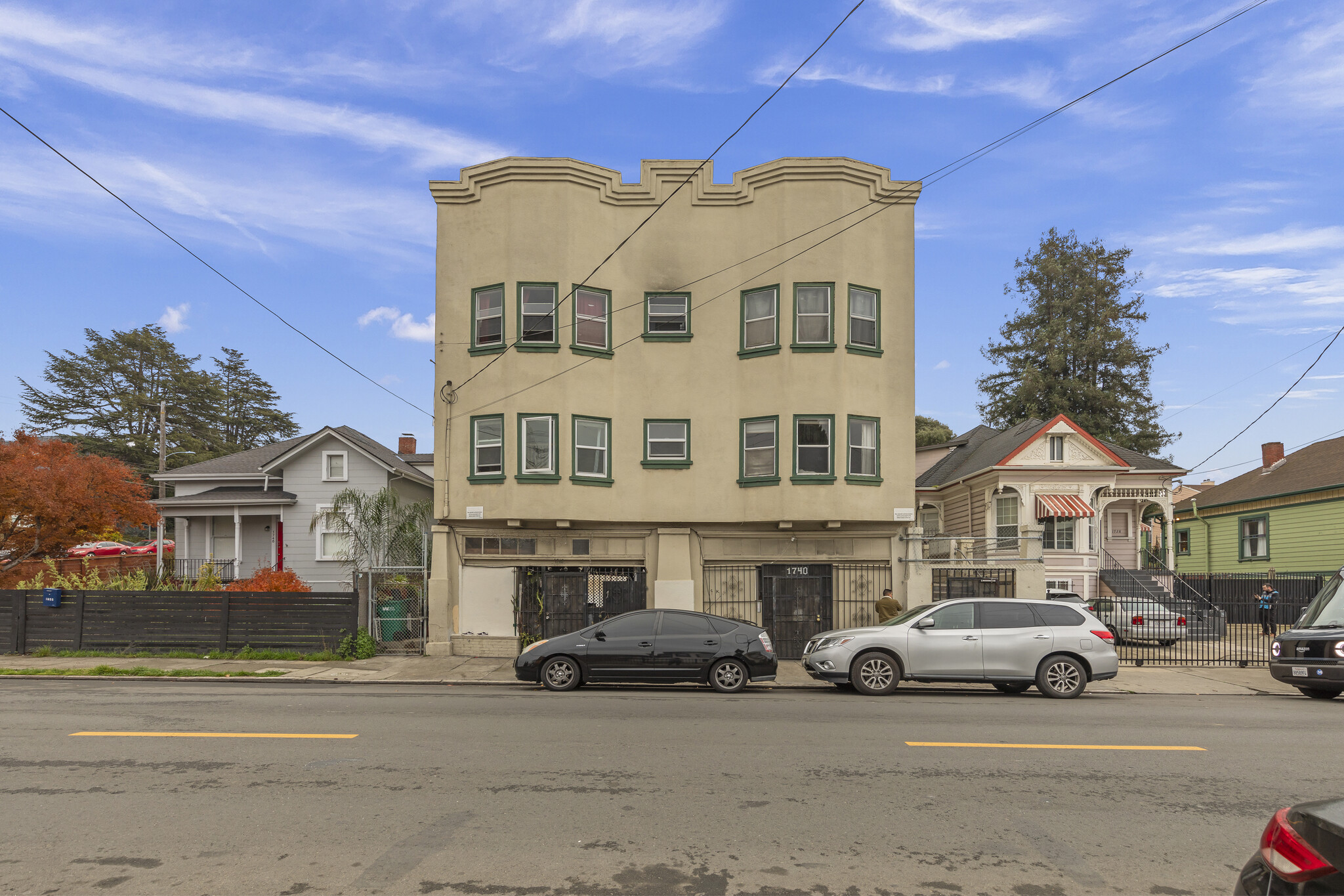 1736 23rd Ave, Oakland, CA for Sale