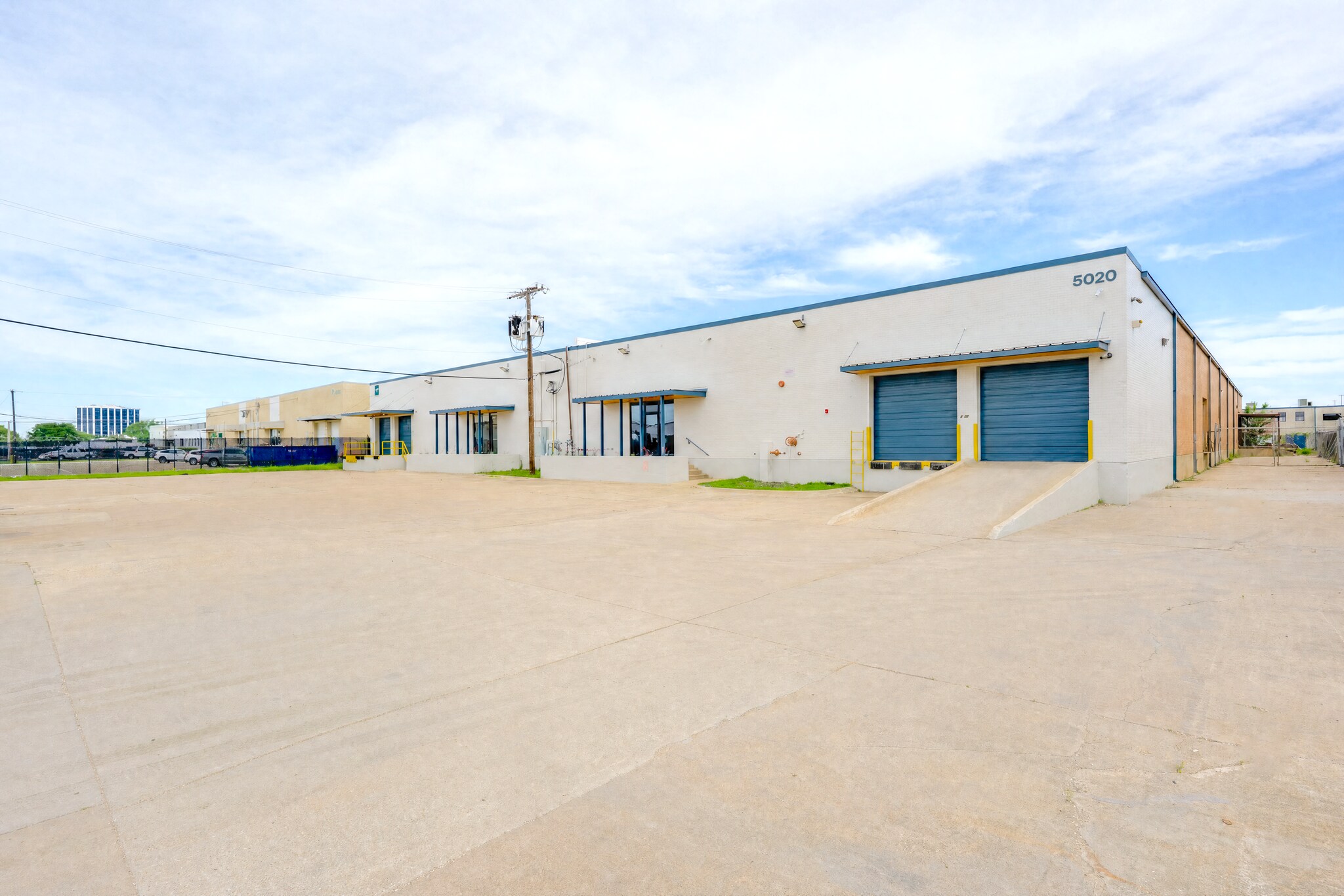 5020-5022 Sharp St, Dallas, TX for Sale