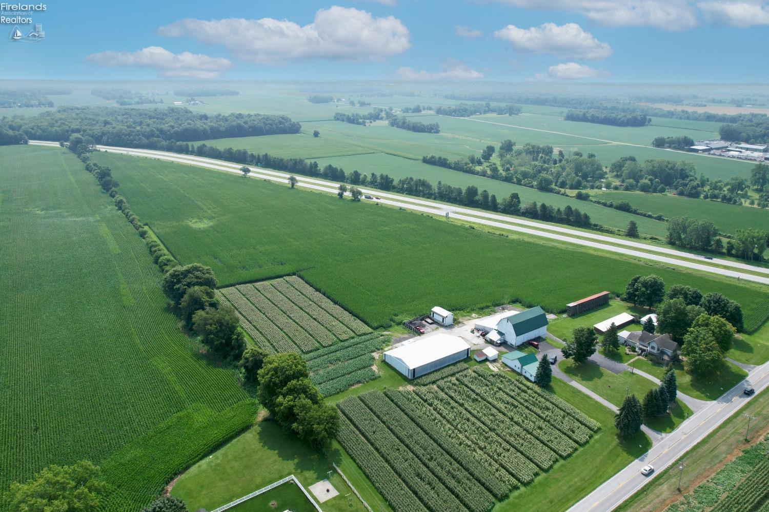 431 Old State Rd S, Norwalk, OH for Sale