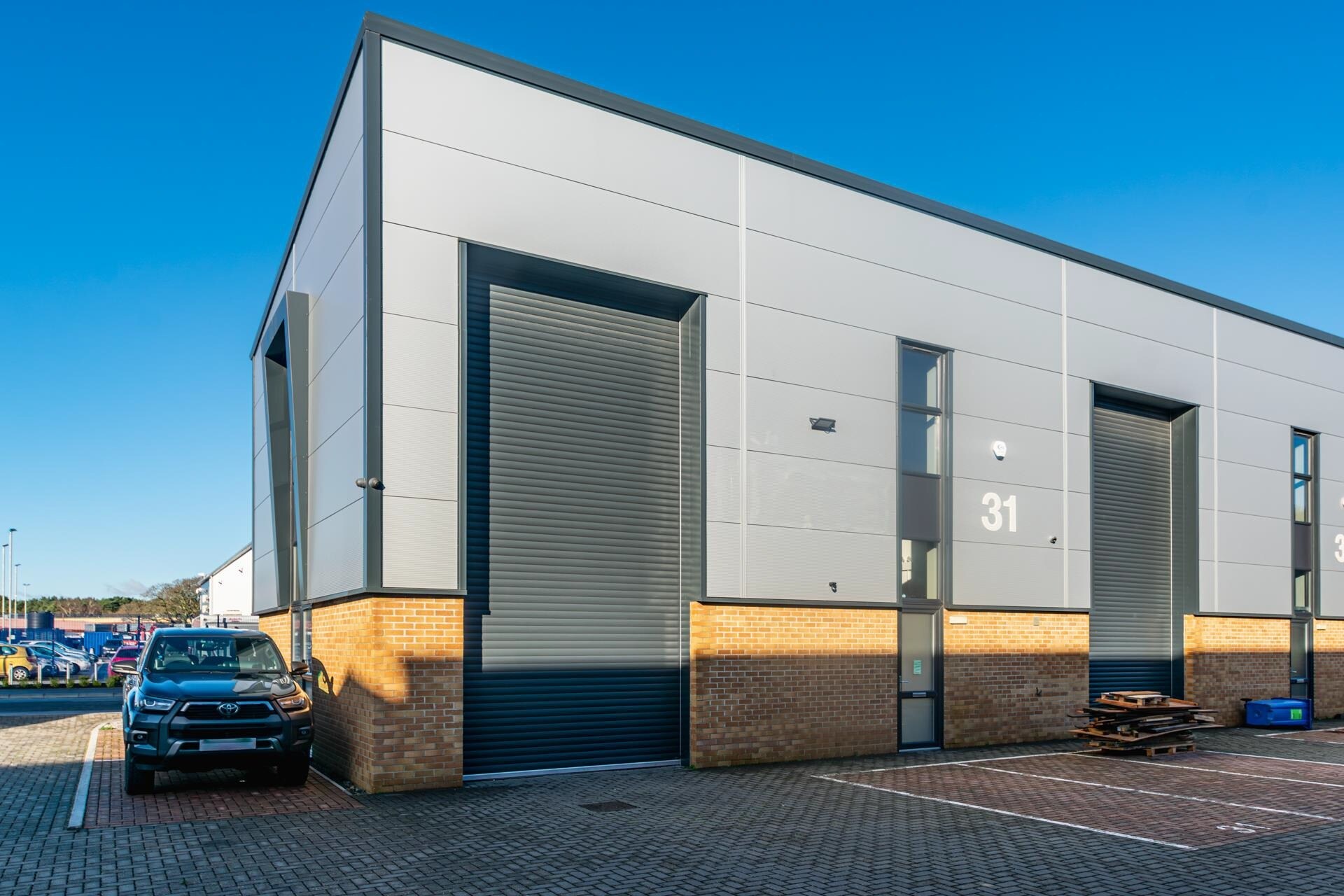 31-33 Oak Field Rd, Three Legged Cross, DOR for Rent