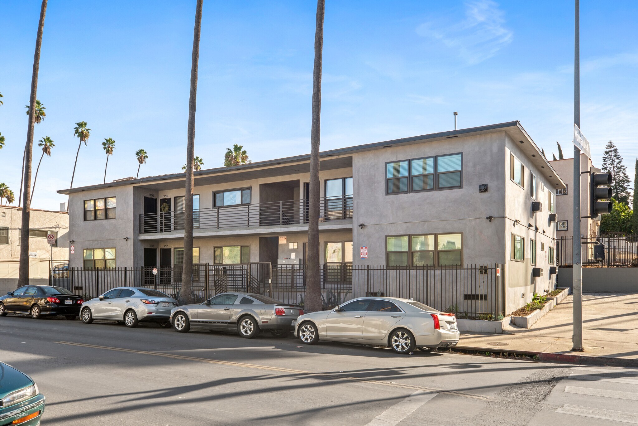 3148 James M Wood Blvd Los Angeles, CA 90006 MultiFamily Property
