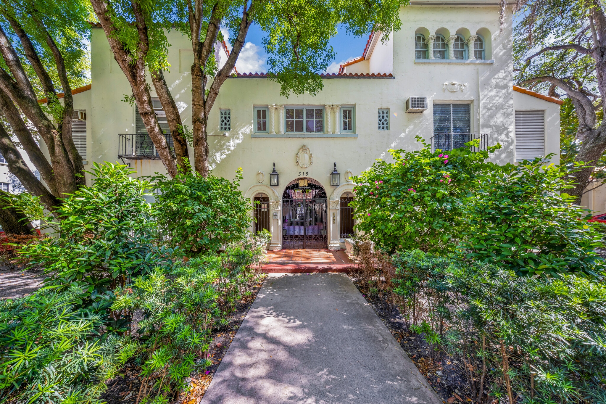 315 Navarre Ave, Coral Gables, FL for Sale