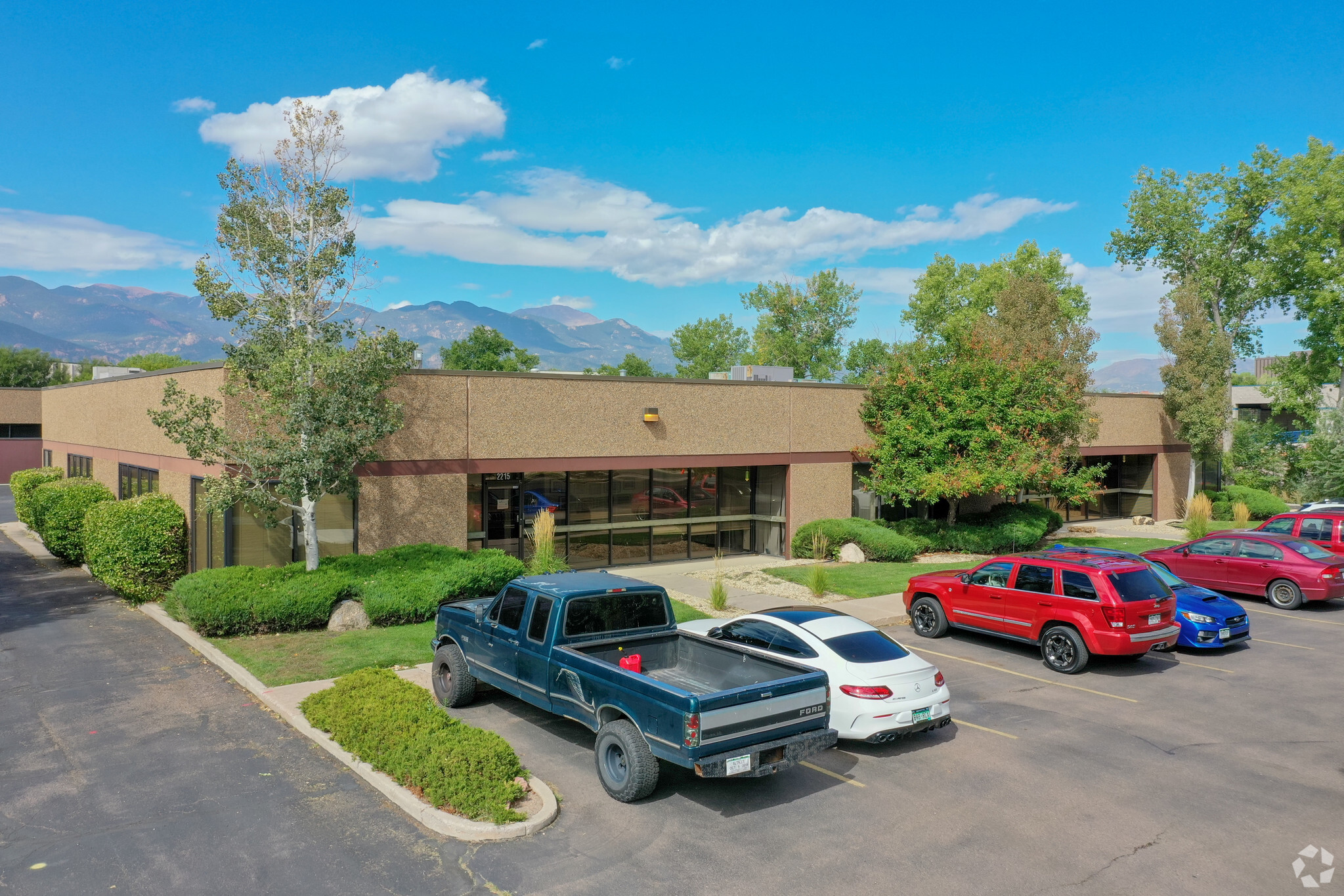 2205-2215 Executive Cir, Colorado Springs, CO for Rent