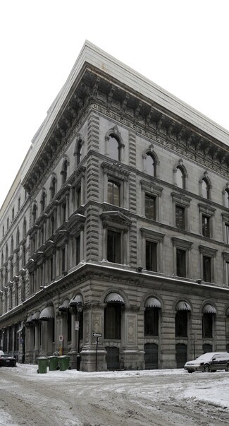 Montréal, QC Retail - 455 St St-Hélène