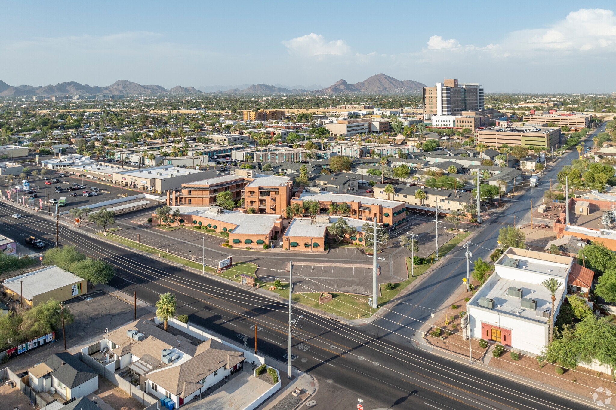 2701 N 16th St, Phoenix, AZ for Sale