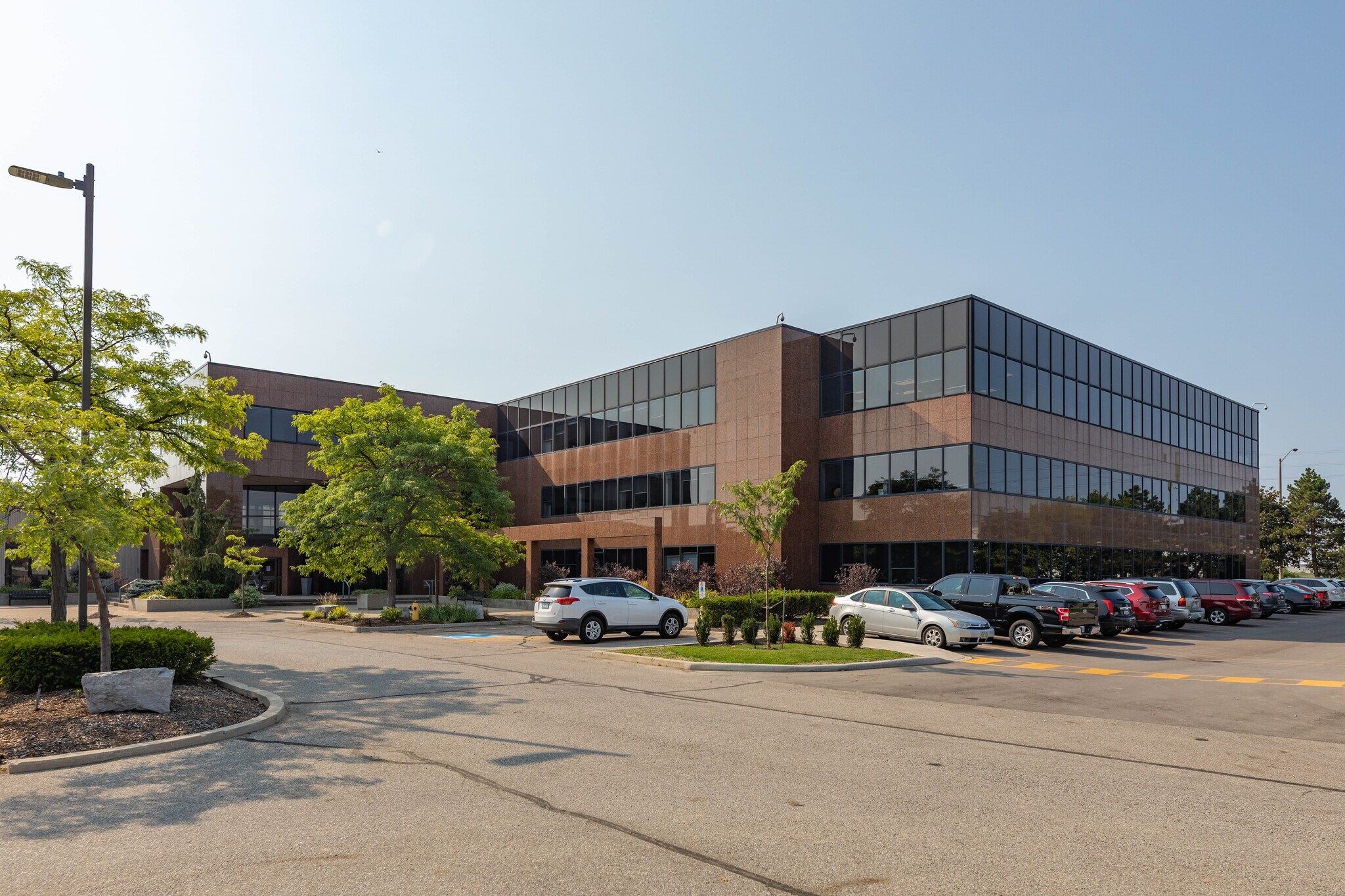 1 Kenview Blvd, Brampton, ON for Rent