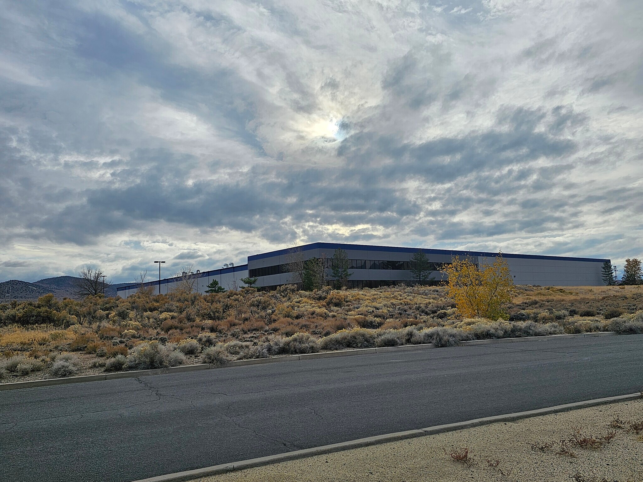 101 Evans Ave Dayton, NV 89403 Industrial Property for Lease on