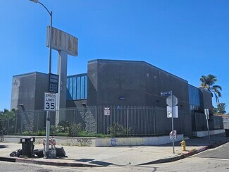 Los Angeles, CA undefined - 8701 S Western Ave