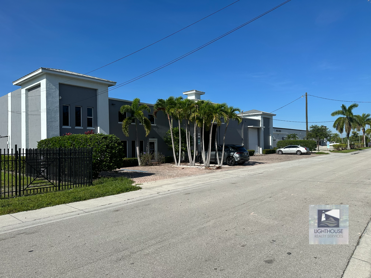 2724 Shawnee Ave, West Palm Beach, FL for Rent