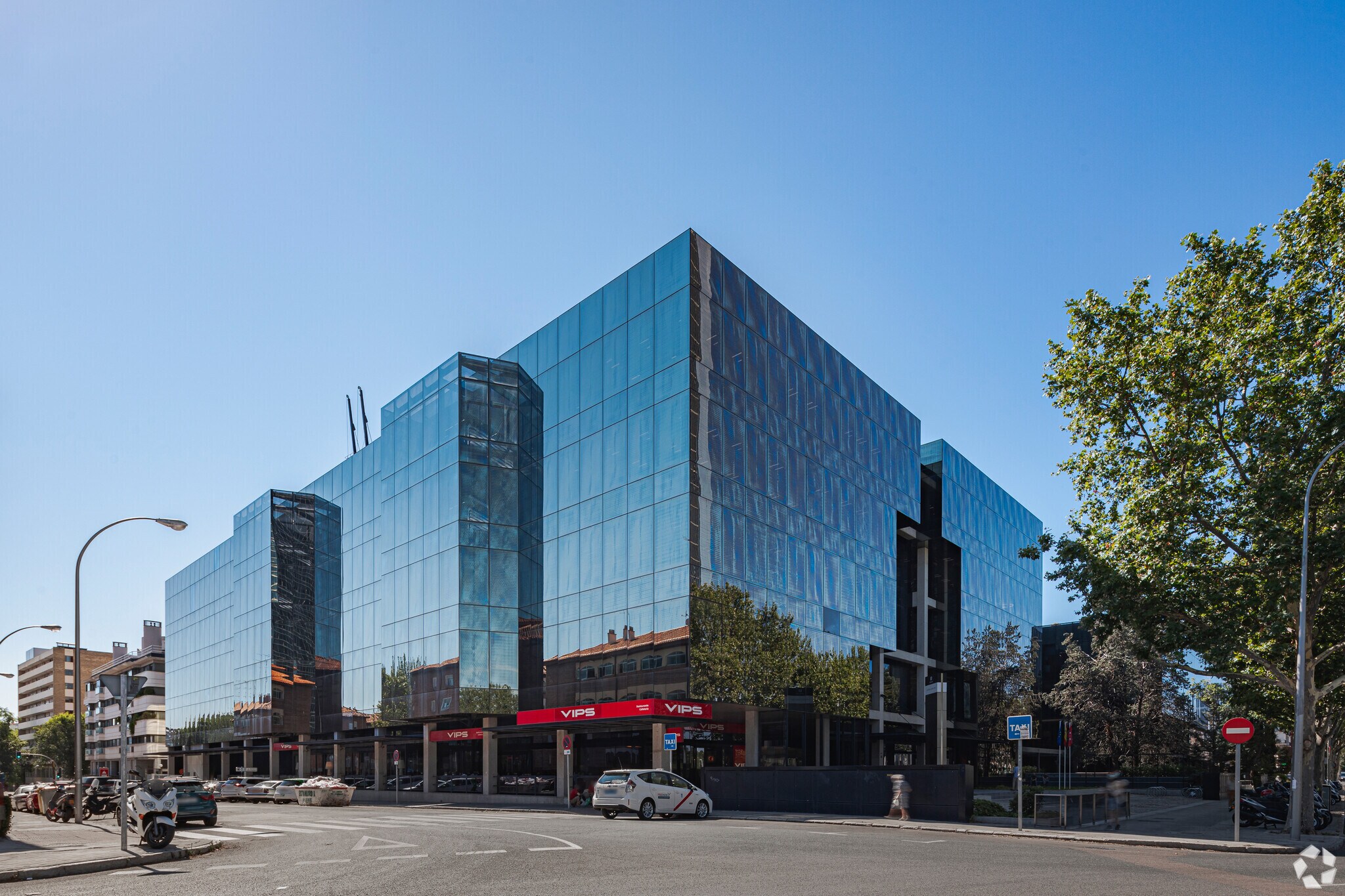 LOOM Castellana, Paseo Castellana, 280, Madrid, MAD for Rent