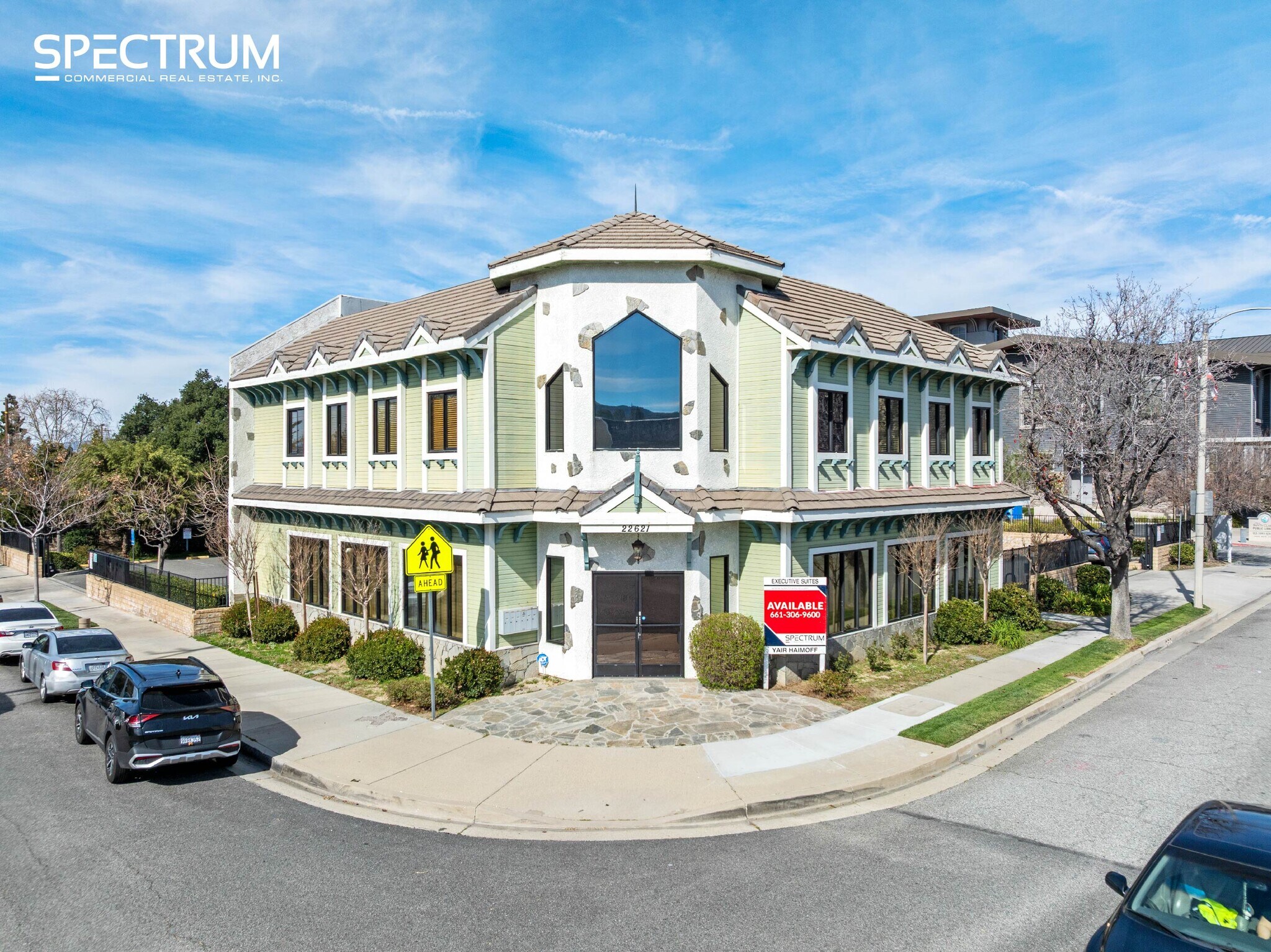 22621 Lyons Ave, Santa Clarita, CA for Sale