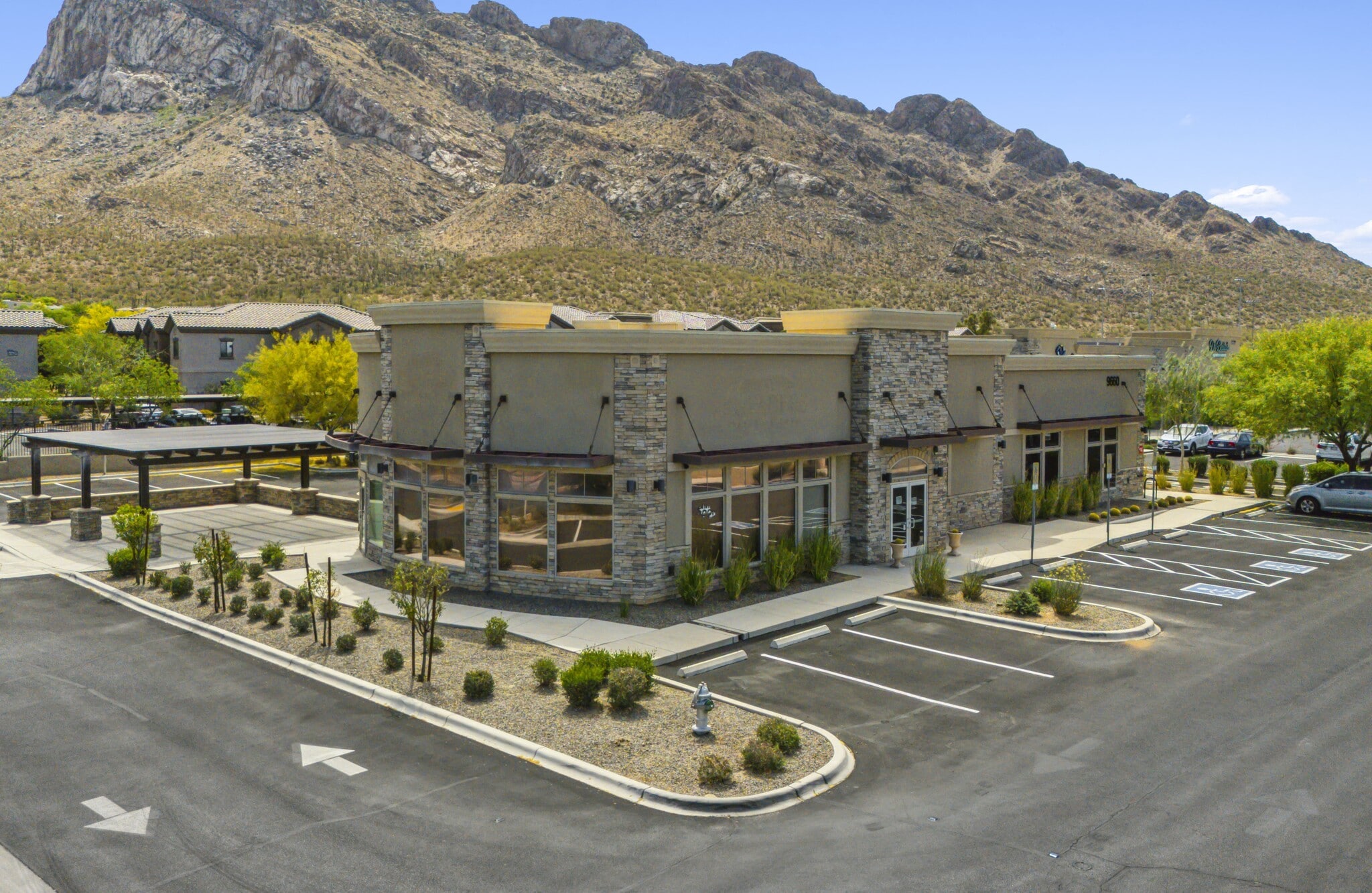 9660 N Oracle Rd, Oro Valley, AZ for Sale