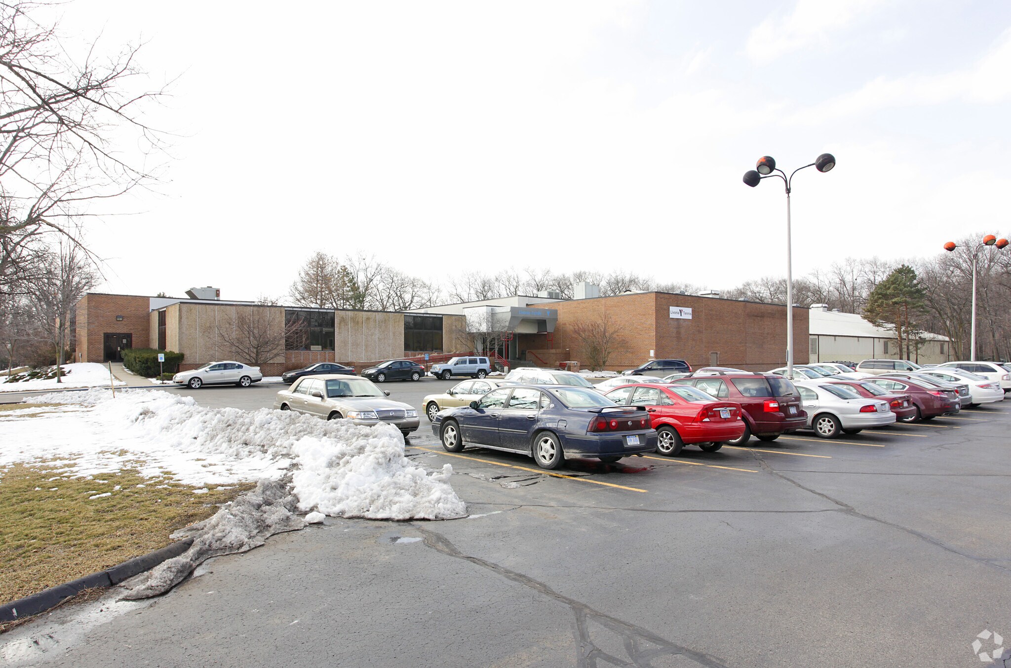 14255 Stark Rd, Livonia, MI for Rent