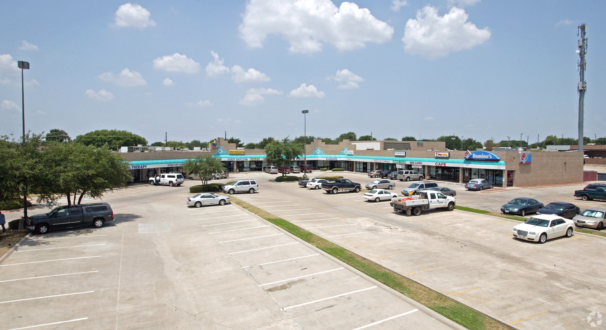 3733 N Josey Ln, Carrollton, TX for Rent