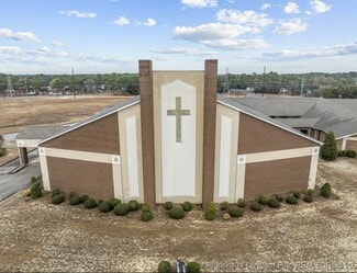 Fayetteville, NC Churches - 2621 Owen Dr