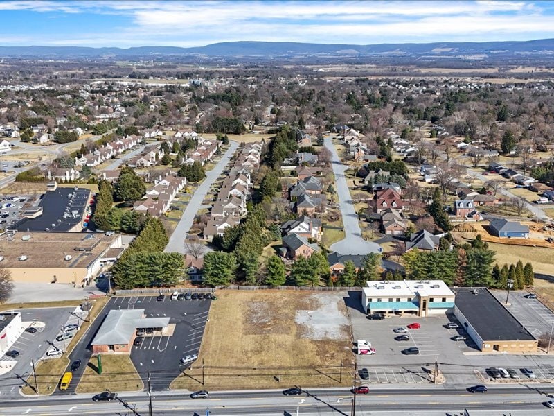 13331 Pennsylvania Ave, Hagerstown, MD for Rent