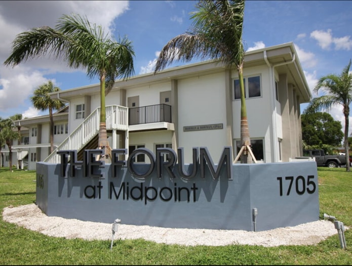 1705 Colonial Blvd, Fort Myers, FL for Rent